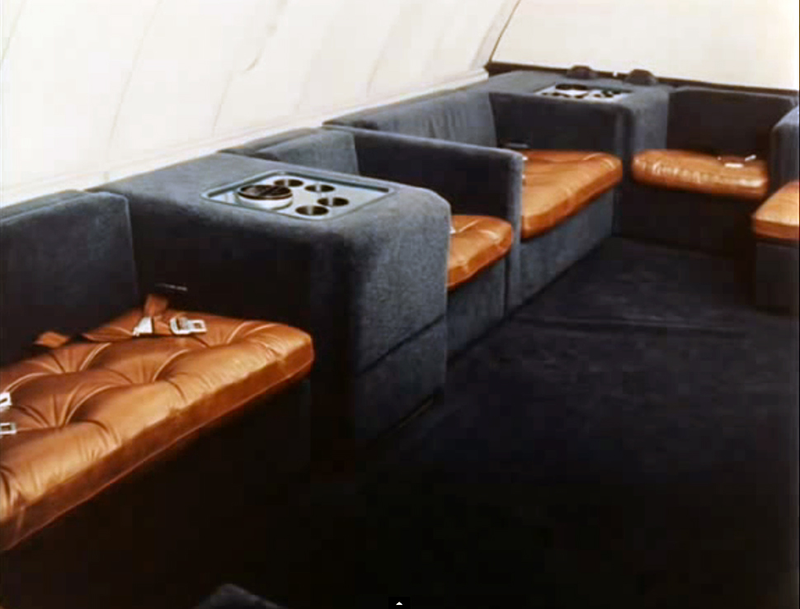 Illustration for article titled Traveling in a Boeing 747 in the 1970s was pretty damn awesome